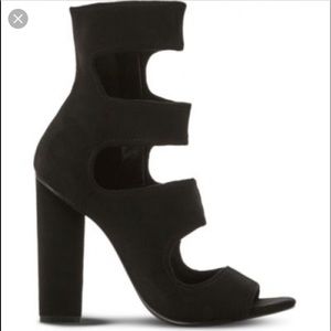 Steve Madden BRAND NEW size 6 1/2